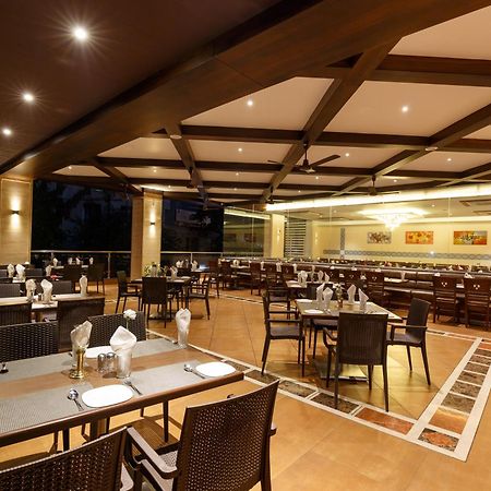 Hotel Ayodhya Kolhapur Ngoại thất bức ảnh